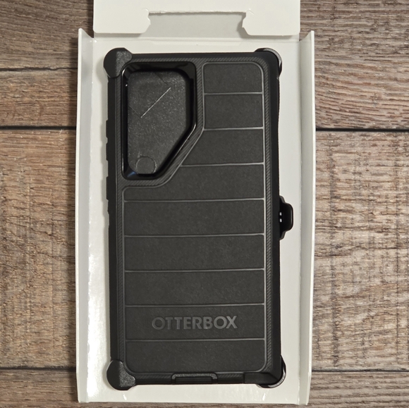 Otterbox Defender Pro Phone Case for Samsung S23 Ultra - Picture 3 of 4